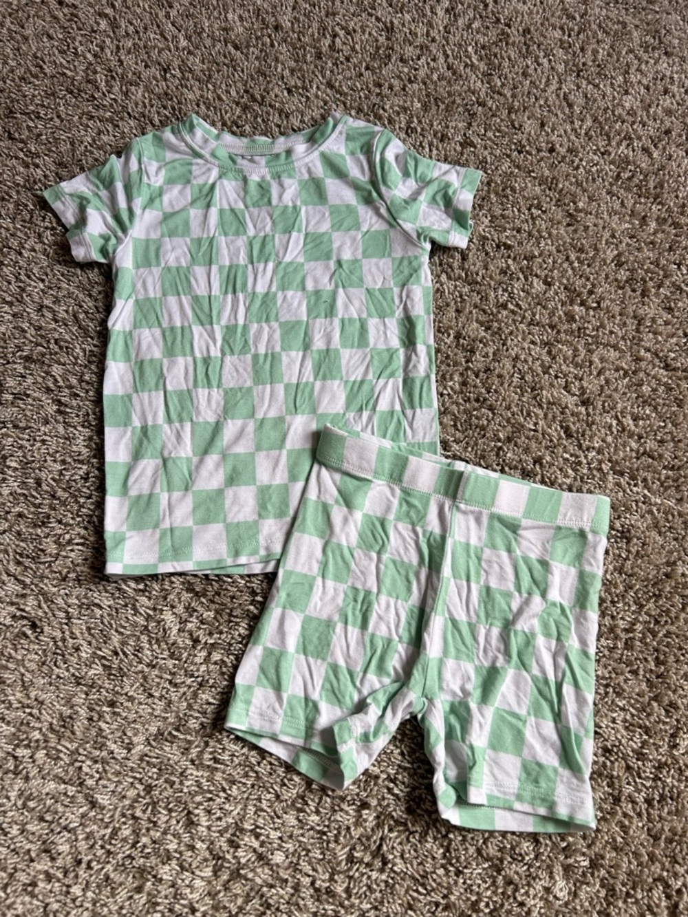 Dream Big Little Co Checkered Bamboo Set.